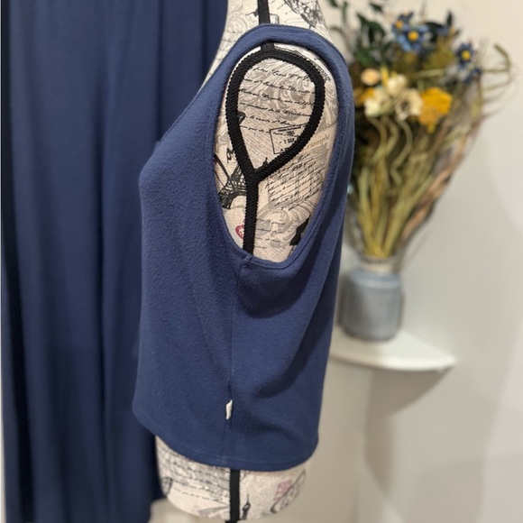 Magnolia 3 piece Loungewear Blue Crop Tank Top, flared pants, & long duster robe - Picture 4 of 14